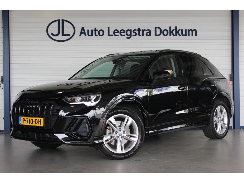 Audi Q3 45 TFSI e S-Line Edition Black Optic | Pano | Carplay | Camera | Stoelverw. | Leder | DAB | 19" LMV | PDC V+A