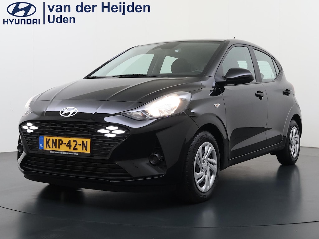 Hyundai i10 1.0 Premium 5-zits Navigatie | Camera | Climate Control | Stoel En Stuurverwarming