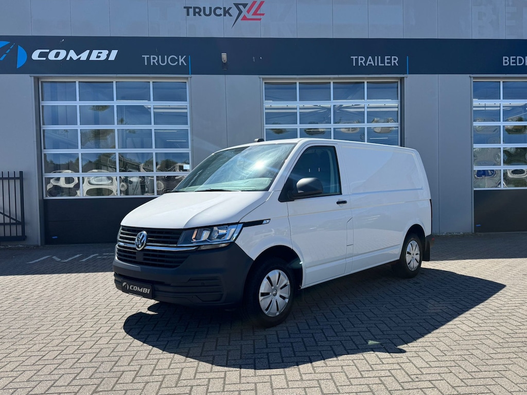 Volkswagen Transporter 2.0 TDI L1H1 28 > Trekhaak/P. sensoren v+a/Carplay