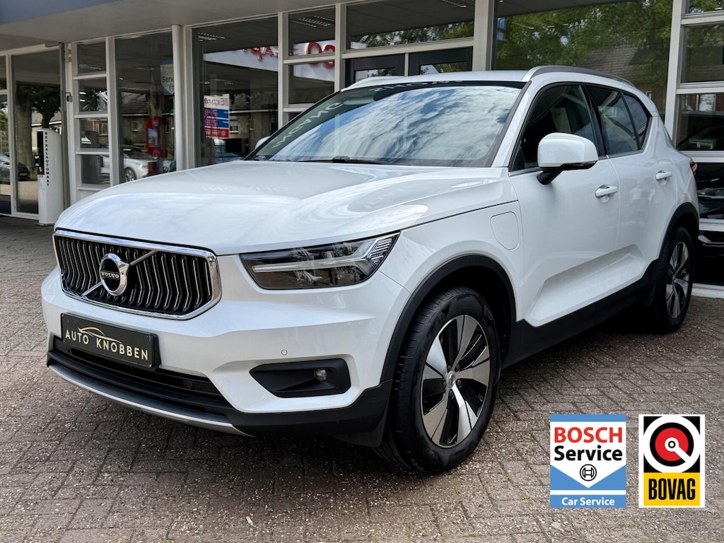 Volvo XC40 1.5 T5 Twin Engine Momentum Pro