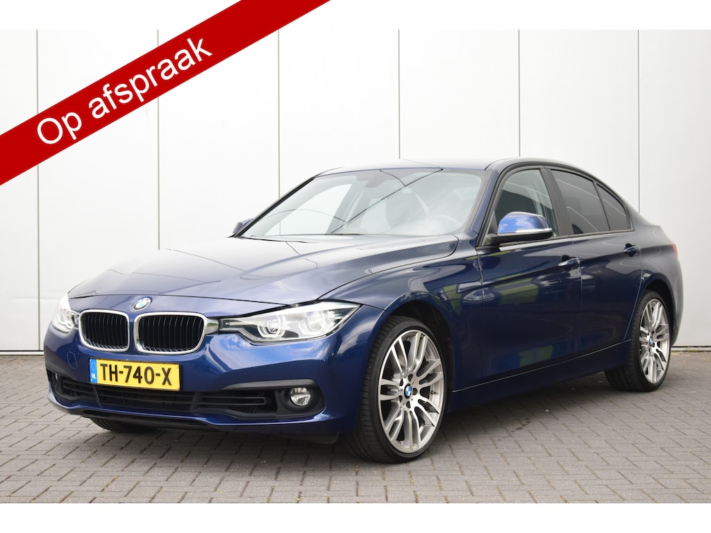 BMW 3-Serie 318i Executive Priv/Glass Navi Led 19'LMV