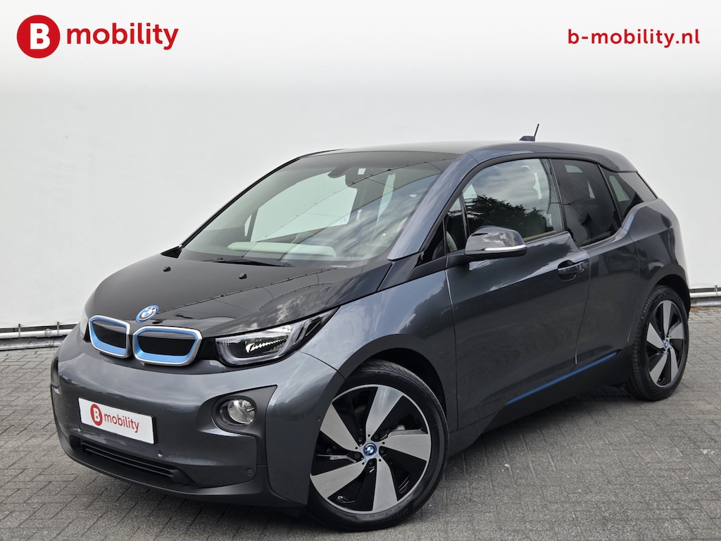 BMW i3 High Voltage Edition 94Ah 33 kWh SOH 87% Warmtepomp Snelladen | Stoelverwarming | PDC | Navigatie | Bluetooth