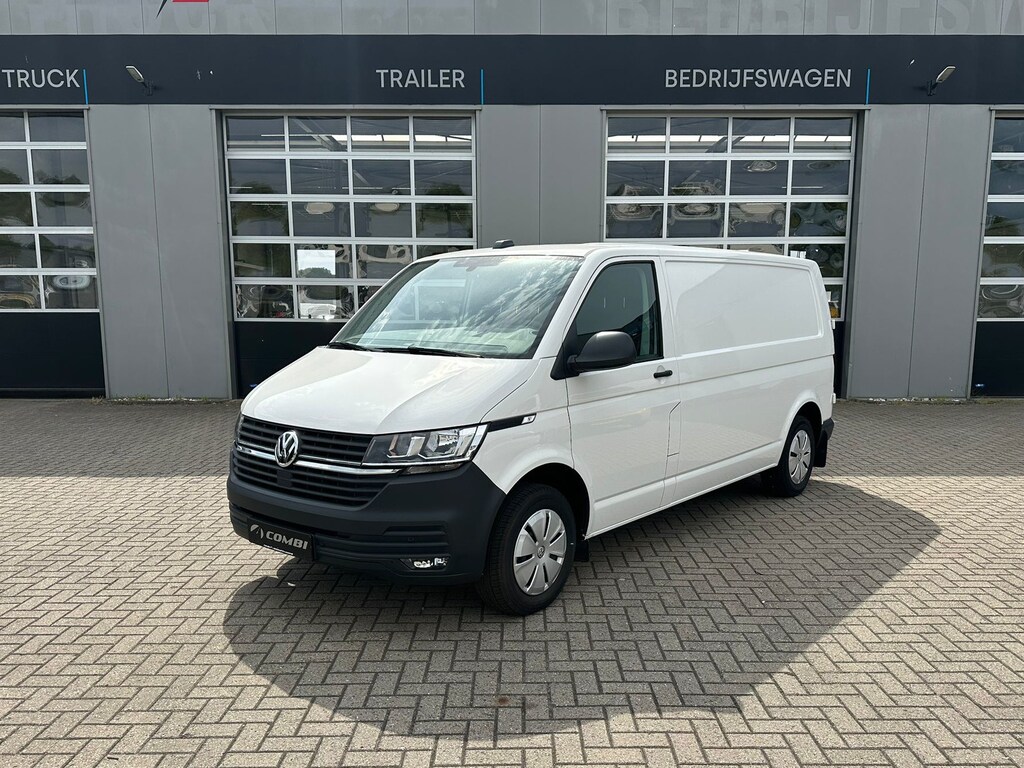 Volkswagen Transporter 2.0 TDI L2H1 28 > Complete inrichting (Sortimo) en BPM Vrij!/camera/automaat/150pk....