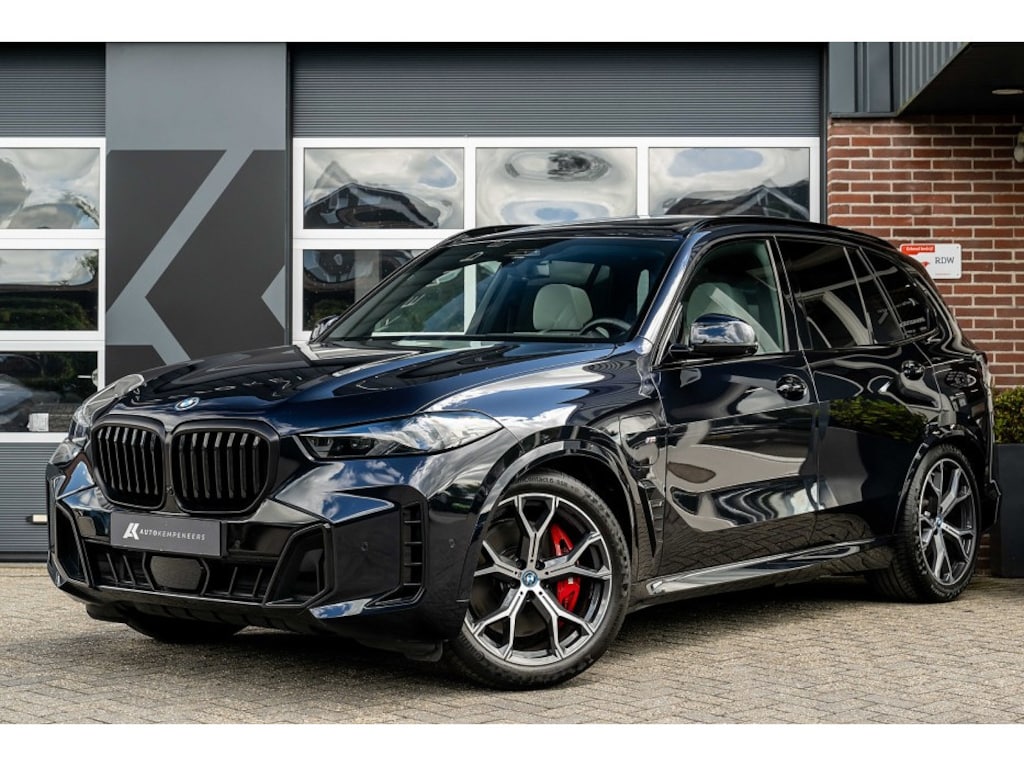 BMW X5 xDrive50e M Sport Pro | Panorama | Comfort Seats | Driving Assistant Prof. | 360 Camera | Harman Kardon | Trekhaak |