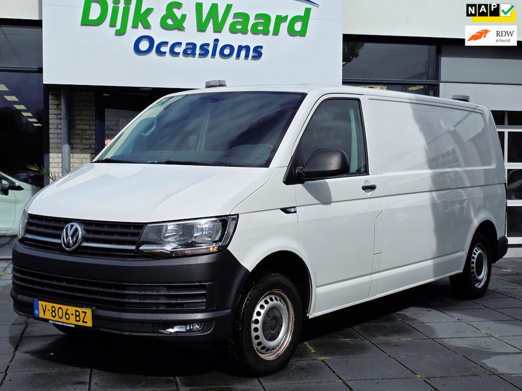 Volkswagen Transporter 2.0 TDI L2H1 DC Trendline Automaat – Werkbus – 220V – Euro 6 – NAP – Trekhaak