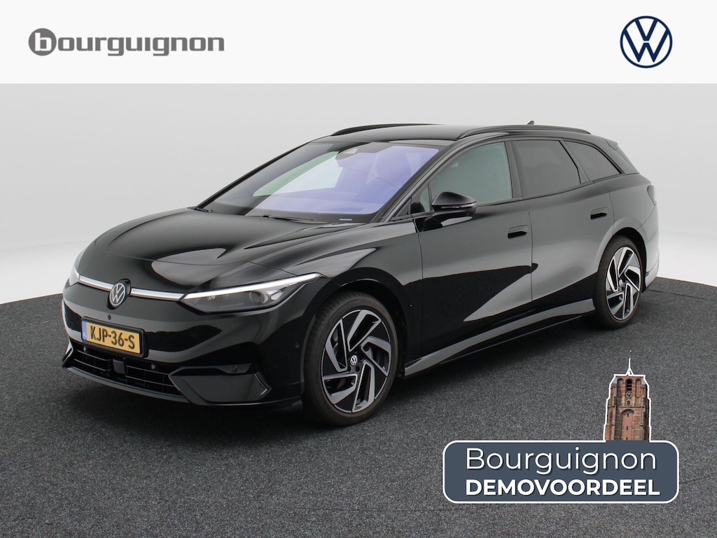 Volkswagen ID.7 Tourer Pro S Limited Edition 86 kWh 286 PK | Trekhaak | Head-Up Display | 360 Camera | Elektrische Verstelbare Stoelen | LED Matrix |