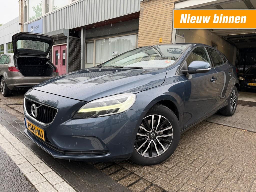 Volvo V40 2.0 T2 Inscription 1ste eig. RIJDT GOED APK 4-2027 INCL BTW