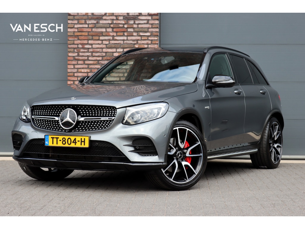 Mercedes-Benz GLC AMG 43 4MATIC | Luchtvering | Distronic+ | Carbon | Memory | Burmester | Panoramadak | HUD | Trekhaak | Nightpakket | Leder | Surround Camera | Keyless Go |