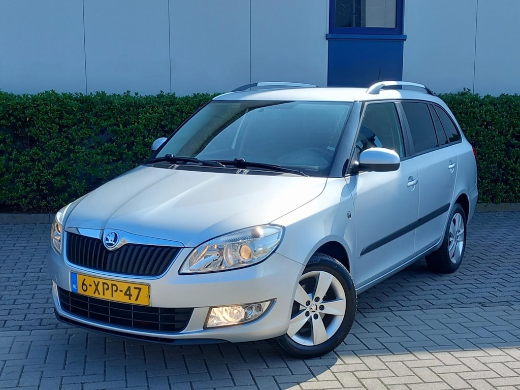 Skoda Fabia Combi 1.2 TSI 86pk Drive Navigatie/Clima/Pdc