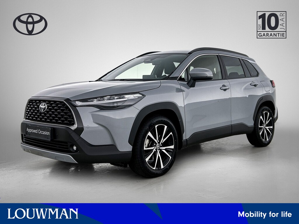 Toyota Corolla Cross Hybrid 140 Dynamic + | BTW voertuig | Stoel+Stuur+Voorruitverwarming | Parkeersensoren voor+achter | Speciale Velgen |