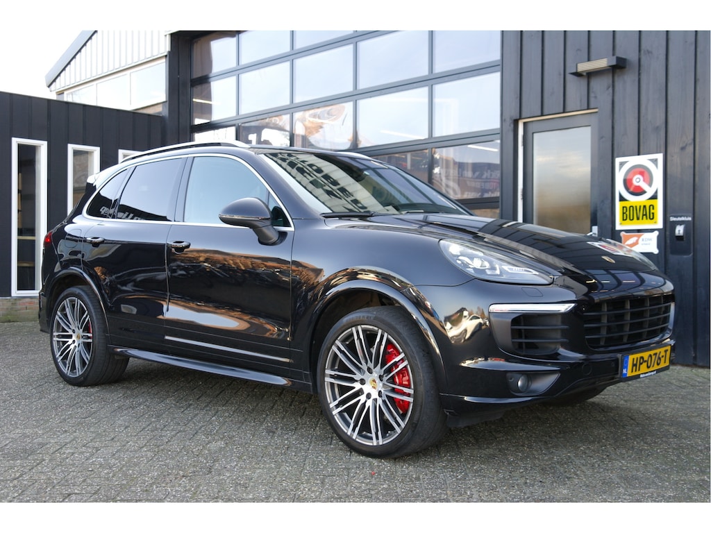 Porsche Cayenne 3.0 S E-Hybrid | NL-Auto | LED | 21'' | Luchtvering