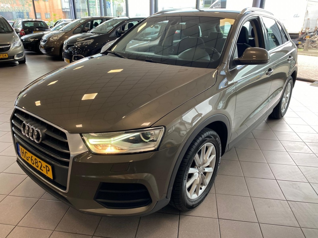Audi Q3 1.4 TFSI CoD PrL AUTOMAAT BJ 2015 !!!