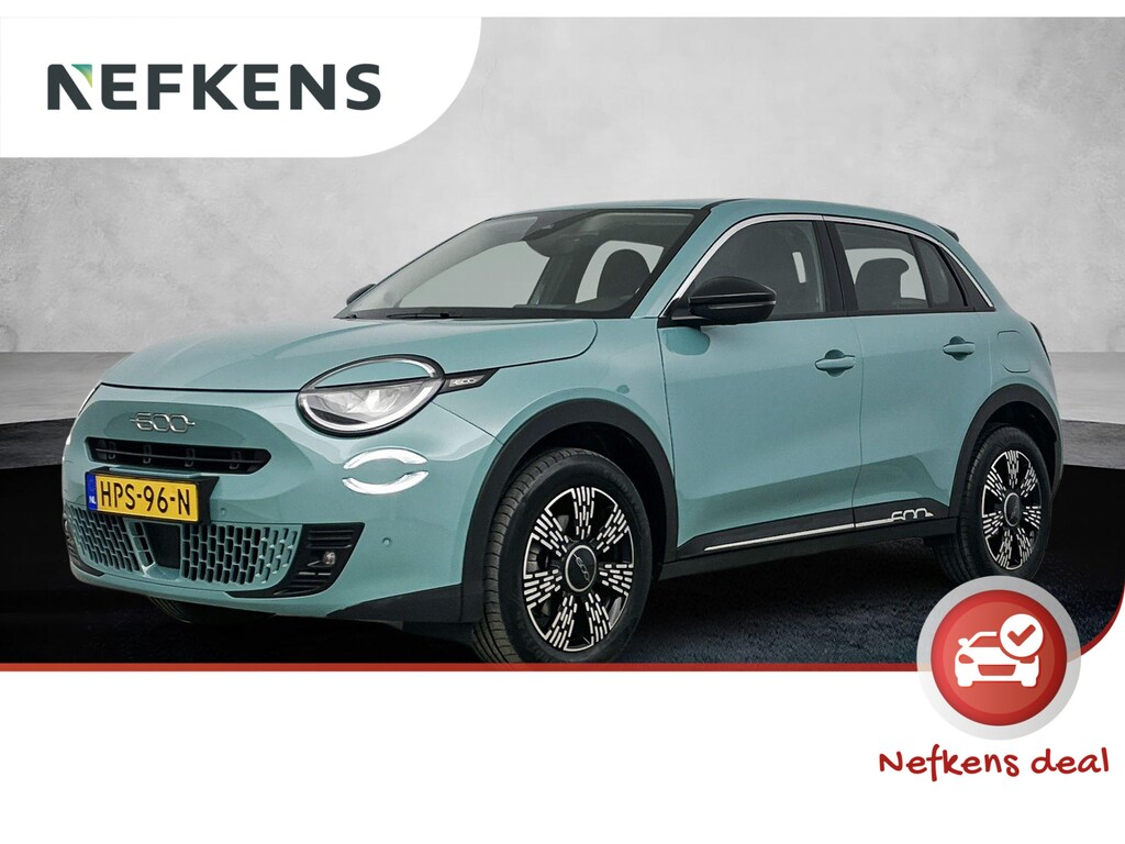 Fiat 600 110pk Hybrid Automaat Urban | Camera | voorruitverwarming | Navigatie | Carplay