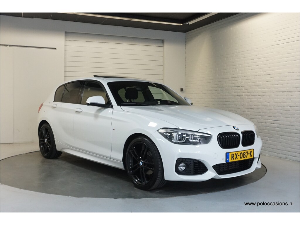 BMW 1-Serie 118i M-Pakket | Automaat | Schuif/kantel | Carplay