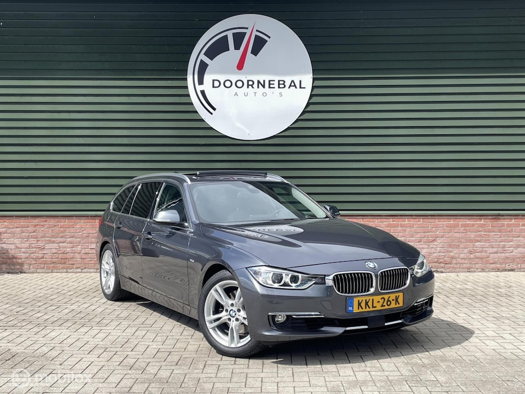 BMW 3-Serie Touring 328i Luxury / ZWITSERS / PANORAMA / DAB