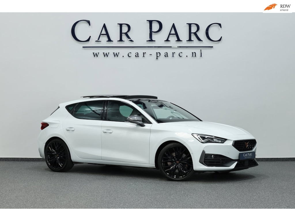 CUPRA Leon 2.0 TSI VZ 300+PK LED/VIRTUAL/SFEER/PANO/HALF LEER+S.VERWARMING+MEMORY/19"/CAM/ACC/ECC/12 MDN GARANTIE!