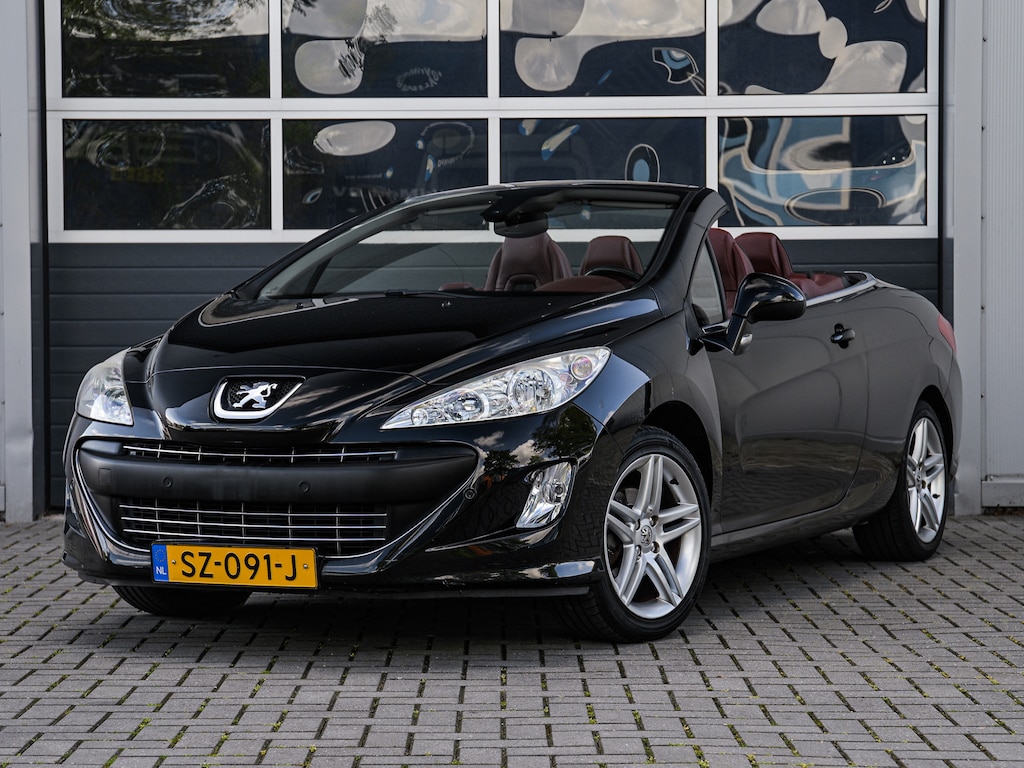 Peugeot 308 CC 1.6 VTi Sport Pack | Leder | Nekverwarming | Stoelverwarming | Climate control | Cruise control