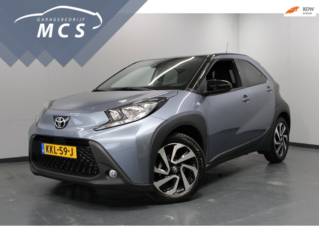 Toyota Aygo X 1.0 VVT-i S-CVT Pulse / Camera / Stoelverwarming / LM velgen