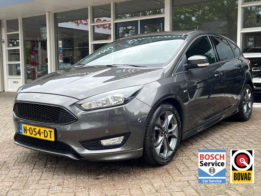 Ford Focus 1.0 ST Line! Navi, Climat, Bluetooth, LM..