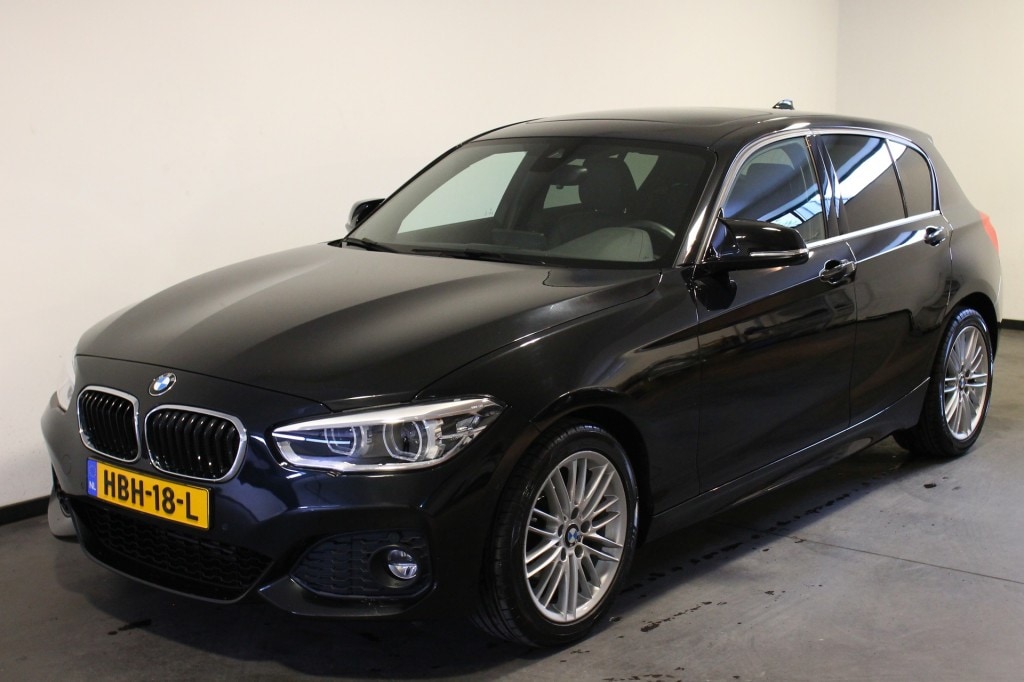 BMW 1-Serie 118I HIGH EXEC, M-pakket, Automaat, Camera, Stoelverw, Cruise
