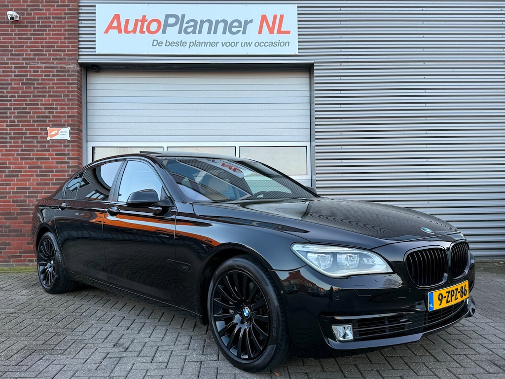BMW 7-Serie 740Li High Executive! Facelift! Camera! HUD!