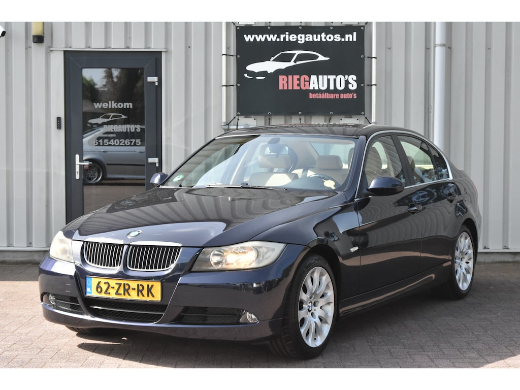 BMW 3-Serie 325i Executive – 2008 | Nederlandse auto | Zes-in-lijn | Handgeschakeld | Mooie uitvoering | Nette staat