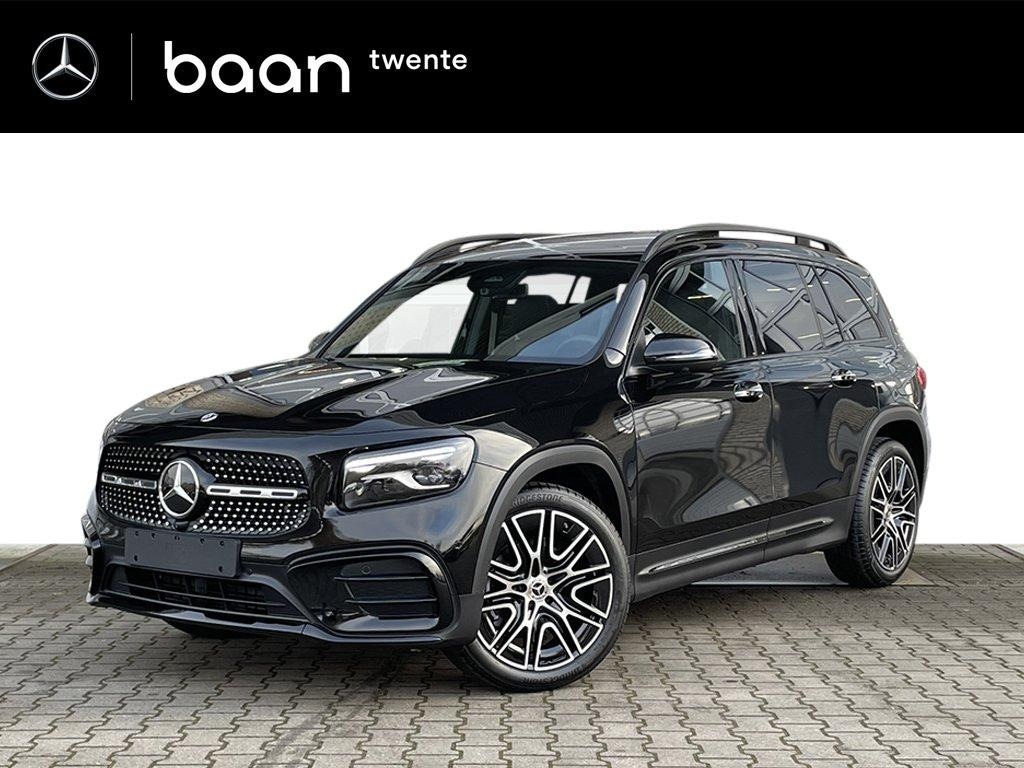 Mercedes-Benz GLB 200 Business Solution AMG l Head-up Display l Memory Seats l Panoramadak l Nightpakket l Wegklapbare Trekhaak l