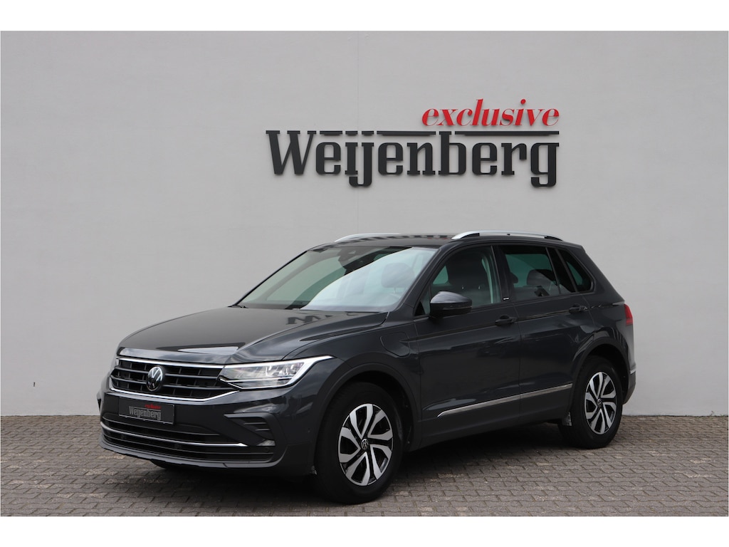Volkswagen Tiguan 1.4 TSI eHybrid ACC Carplay Navi PDC