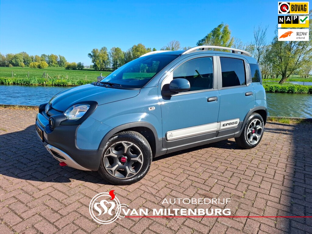 Fiat Panda 1.0 Hybrid Cross Airco Pdc Stoel- Voorruit verwarming
