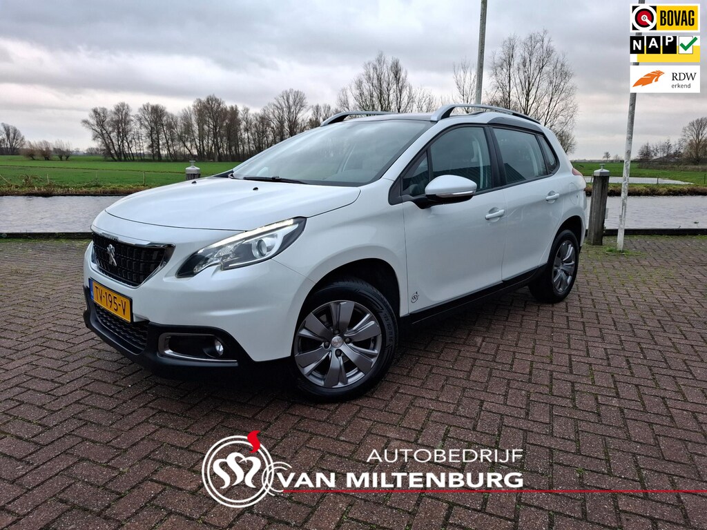 Peugeot 2008 1.2 PT Blue Lion Nwe Distr. riem Airco Apple/Android Pano dak Cruise PDC