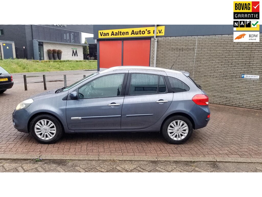 Renault Clio Estate 1.2 TCE Collection prijs is incl nieuwe apk, afleveringsbeurt incl filters en 3 maand garantie op motor