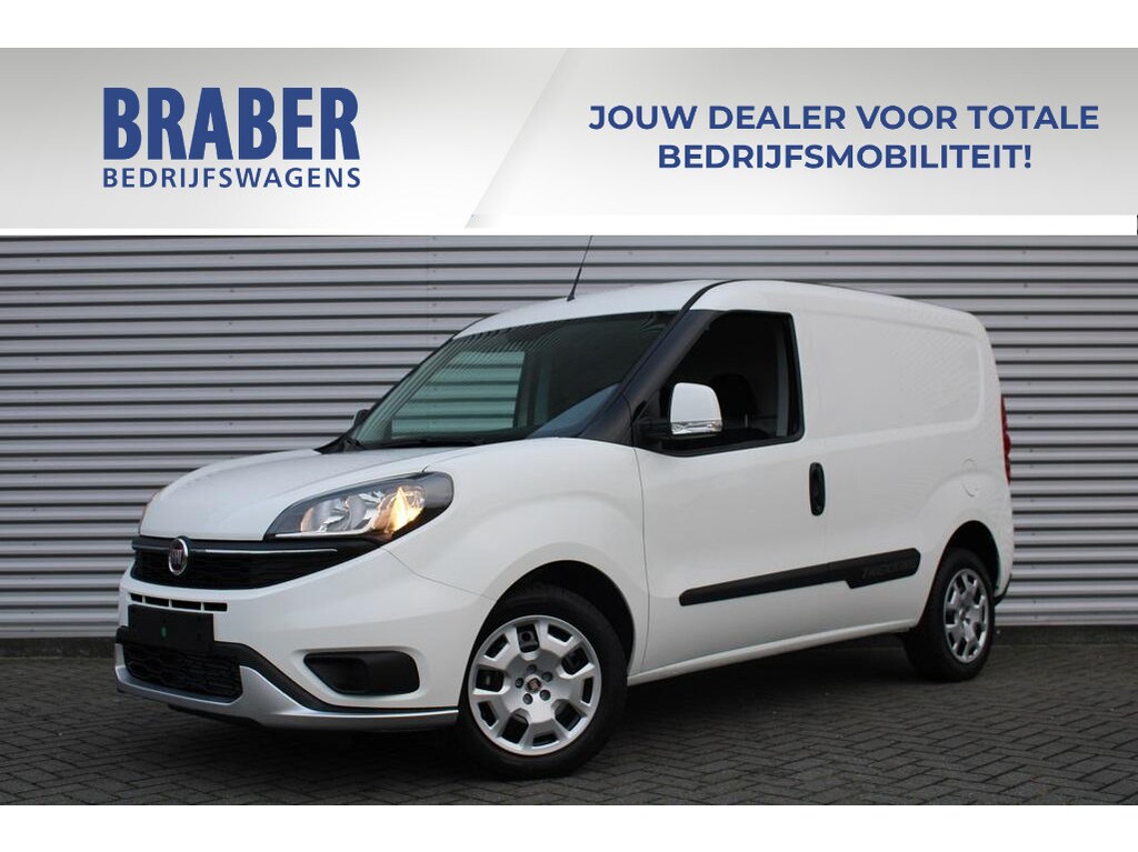 Fiat Doblò Cargo 1.6 MJ L1H1 S Trekking | Nieuw | Airco | Camera | Cruise | Navi | Apple Carplay/Android Auto | 3 zits |