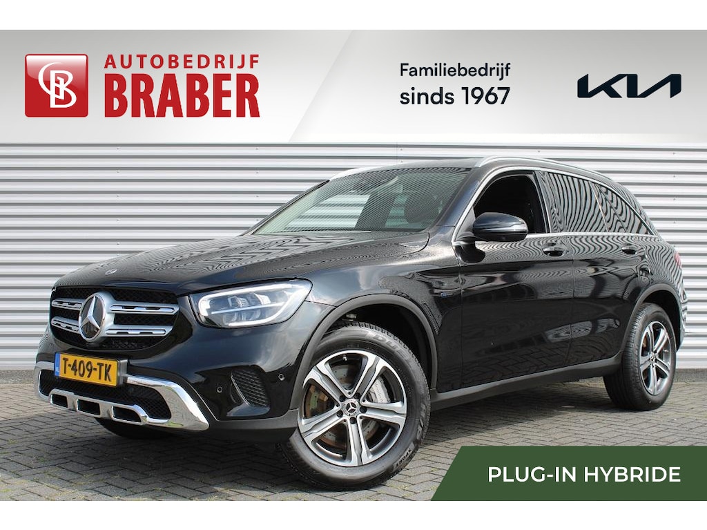 Mercedes-Benz GLC 300e 4MATIC | Plug-in | 320PK | Adap. Cruise | Rondom camera | 18" LM | Parkeerpakket |