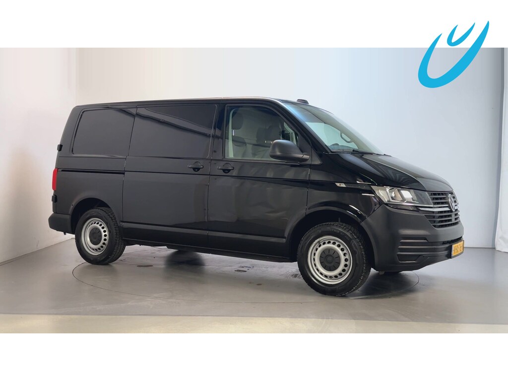 Volkswagen Transporter 2.0 TDI 110pk L1H1 Trekhaak Cruise Control Navigatie DAB+