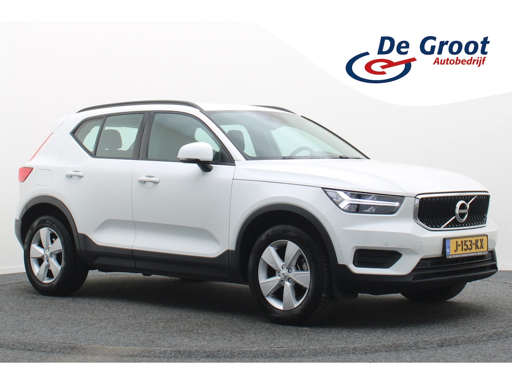 Volvo XC40 1.5 T2 Momentum Core Automaat Camera, Apple Carplay, Rijstrooksensor, LED, Climate, PDC