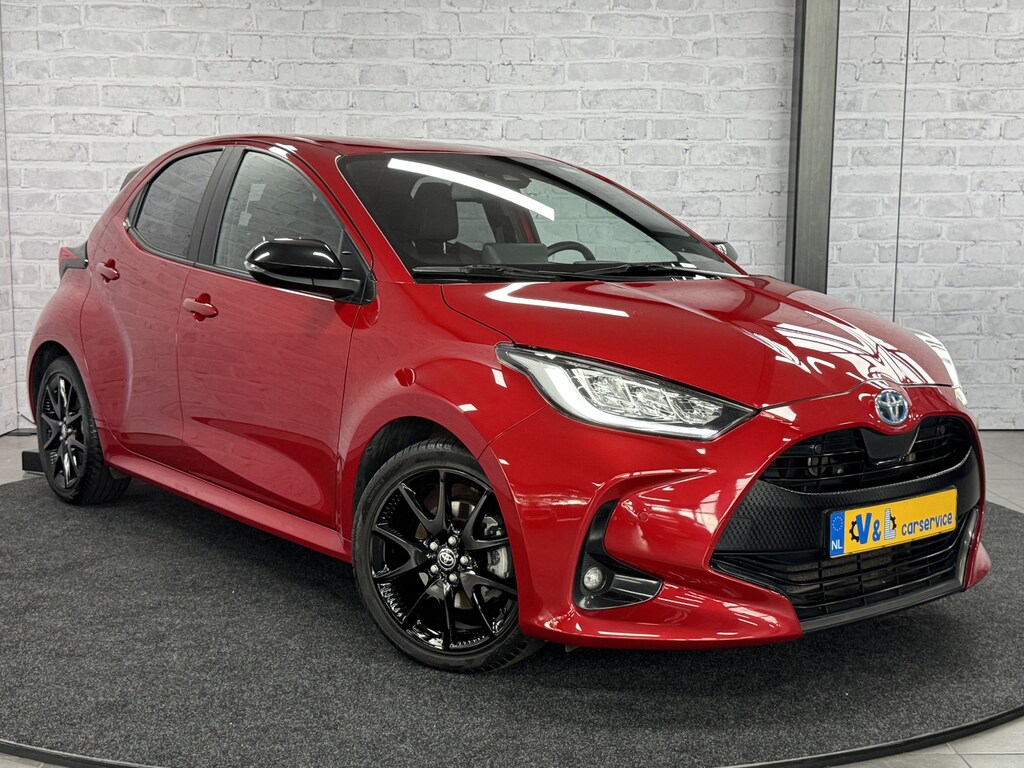 Toyota Yaris 1.5 Hybrid Executive HUD Keyless JBL Camera ACC