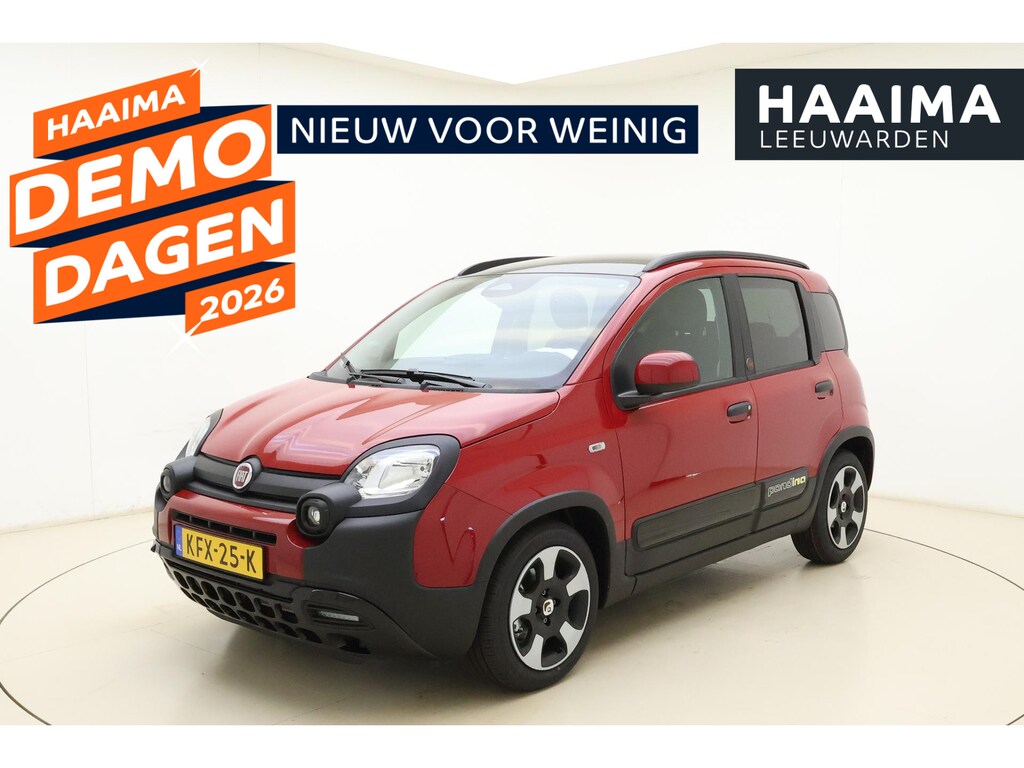 Fiat Panda 1.0 Hybrid Pandina | Navigatie via Carplay | Dakrails | Airco | Parkeersensoren | Lichtmetalen velgen | Hoge instap | Extra getint glas