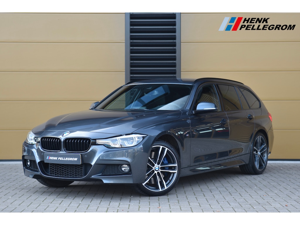 BMW 3-Serie Touring 340i xDrive * M-Sport * Trekhaak * Apple CarPlay * 19'LM * Head-up * Sfeerverlichting *