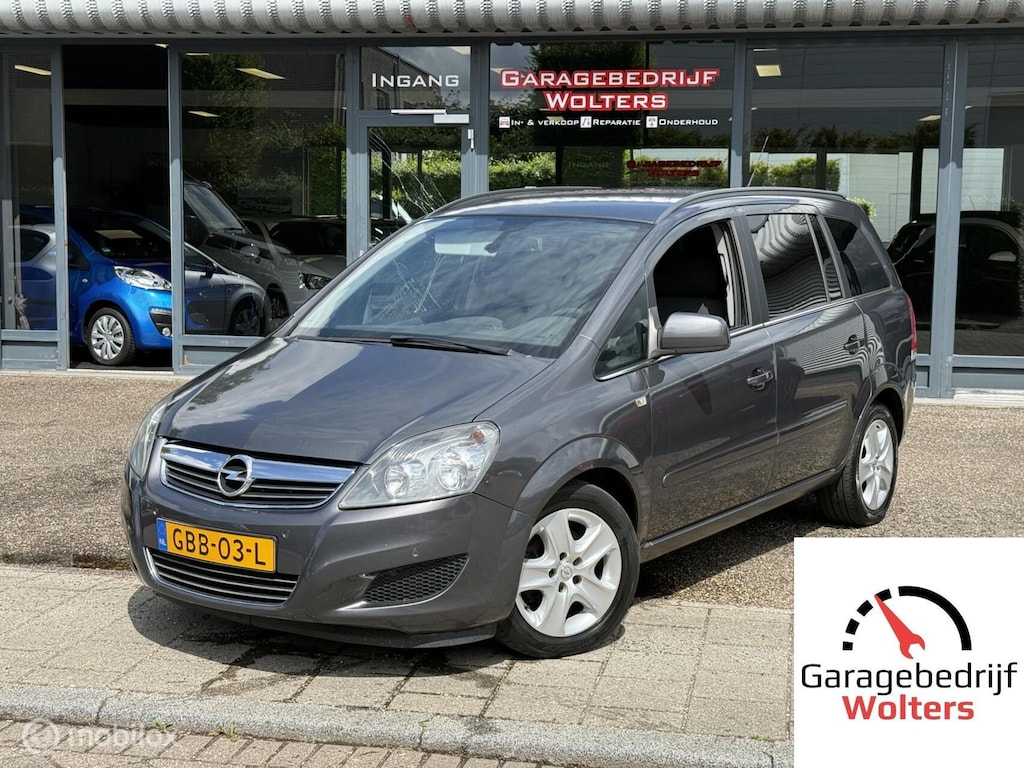 Opel Zafira 1.6 Edition airco [koppaking lek]