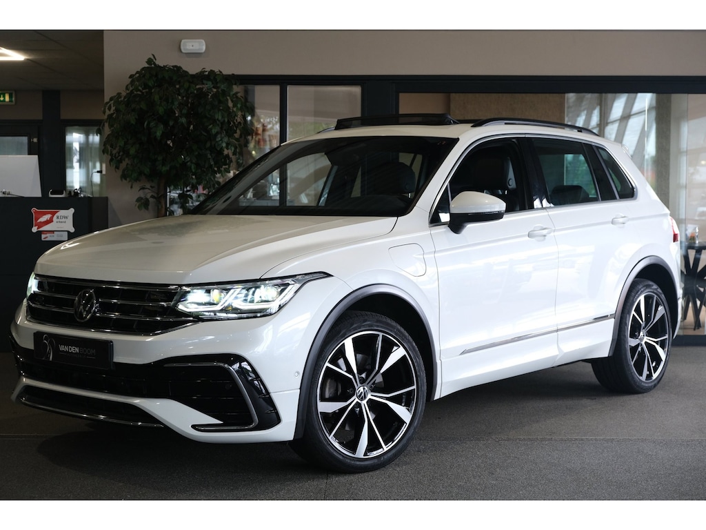 Volkswagen Tiguan 1.4 TSI eHybrid 2x R-Line 245PK Pano Led Navi Cam ACC Virtual