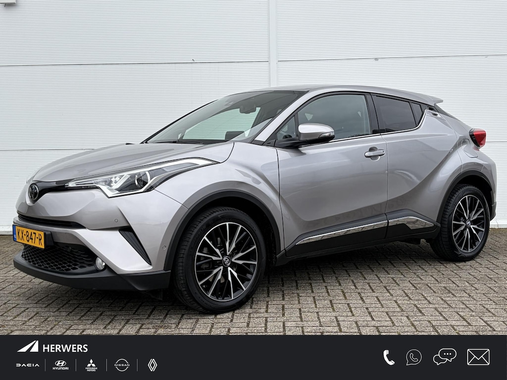 Toyota C-HR / C-HR+ 1.2 First Edition / Trekhaak (  1300 kg ) / Cruise control adaptief /  Navigatiesysteem /