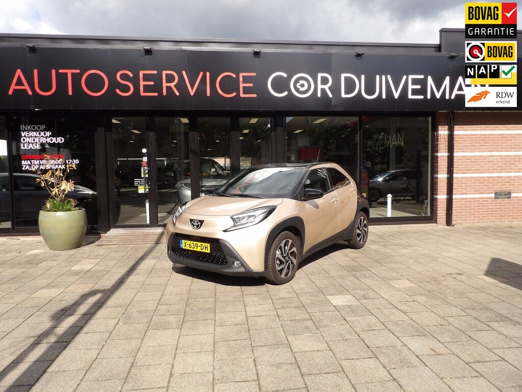 Toyota Aygo X 1.0 VVT-i S-CVT Pulse EERSTE EIGENAAR NIEUW GELEVERD VOLLEDIG ONDERHOUDEN INCL AFLEVERING EN BOVAG GARANTIE