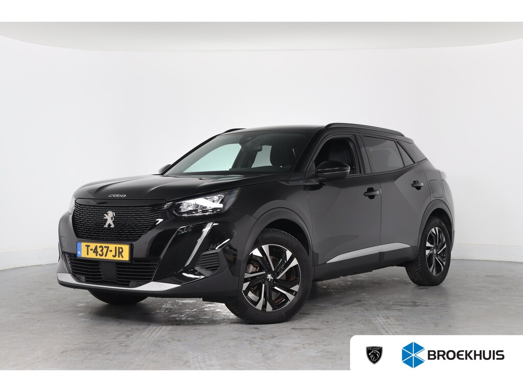Peugeot e-2008 EV Allure 50 kWh | Dealer Onderhouden! | SOH 99% | 1e Eigenaar! | Navi By App | Clima | Cruise Control | Parkeersensoren | DAB | LED | Lichtmetalen Velgen