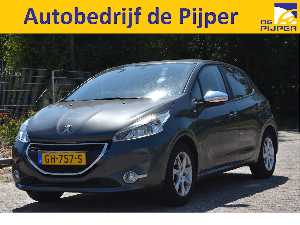 Peugeot 208 1.2 PureTech Style | NL-Auto | Navi | Cruise Control | Airco | Bluetooth | Park.sensoren | LM-Velgen | NAP