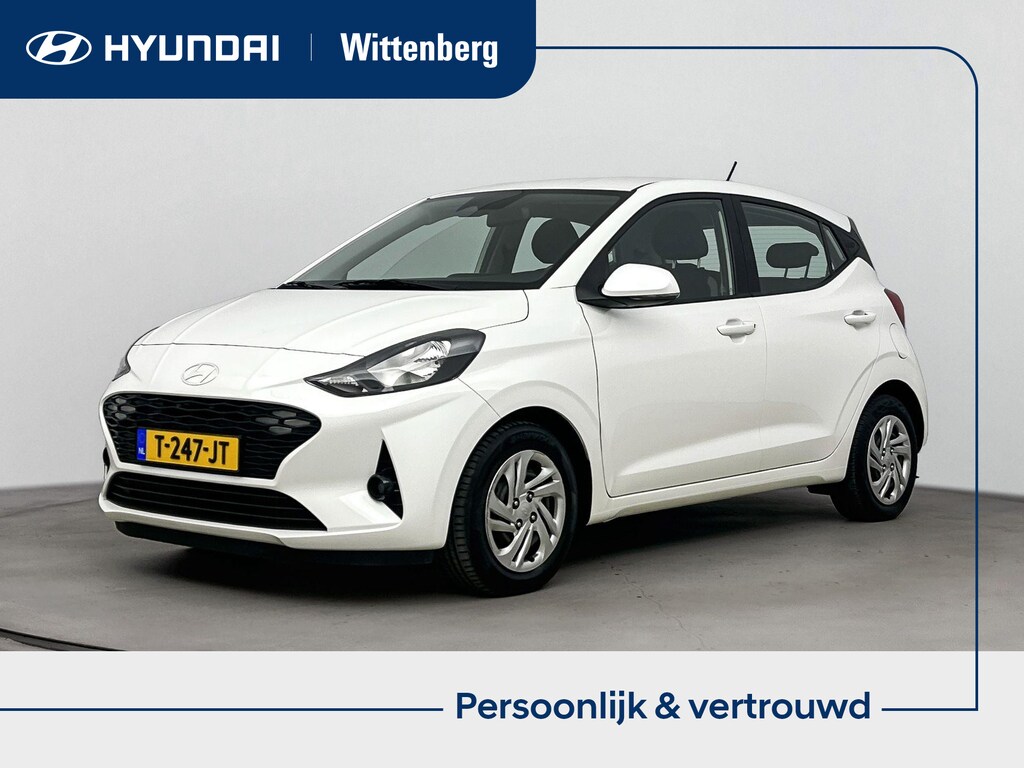 Hyundai i10 1.0 COMFORT | SUMMERDEAL! | NAVI via APPLE CAR PLAY & ANDROID AUTO | CRUISE | AIRCO | FABRIEKSGARANTIE GELDIG T/M 7-2028! |
