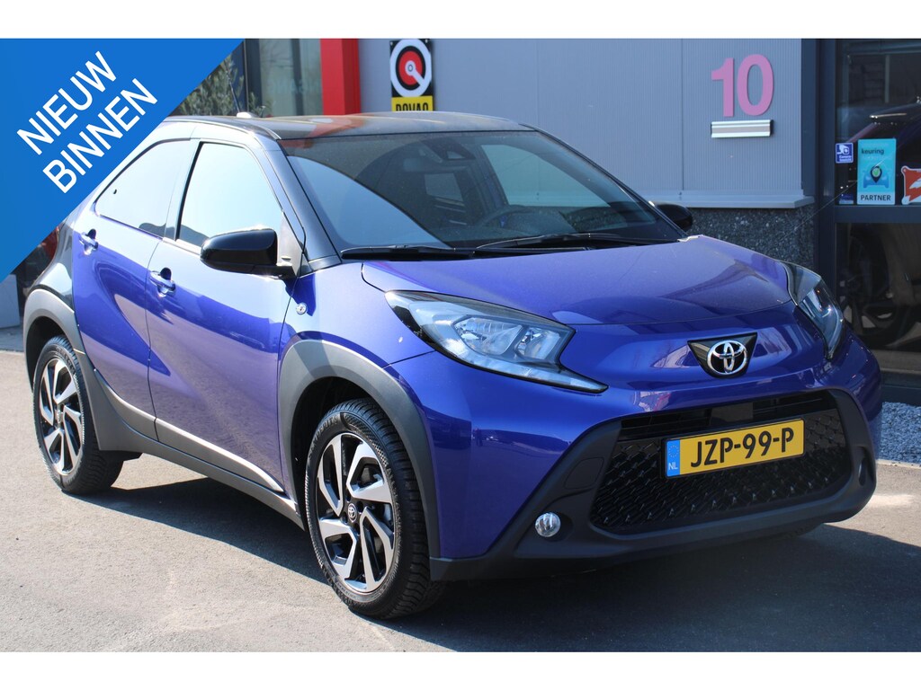 Toyota Aygo X 1.0 VVT-i MT Business TWO-TONE 10DKM, 2025, CAMERA, STOELVERW.(* 10 JAAR GARANTIE)