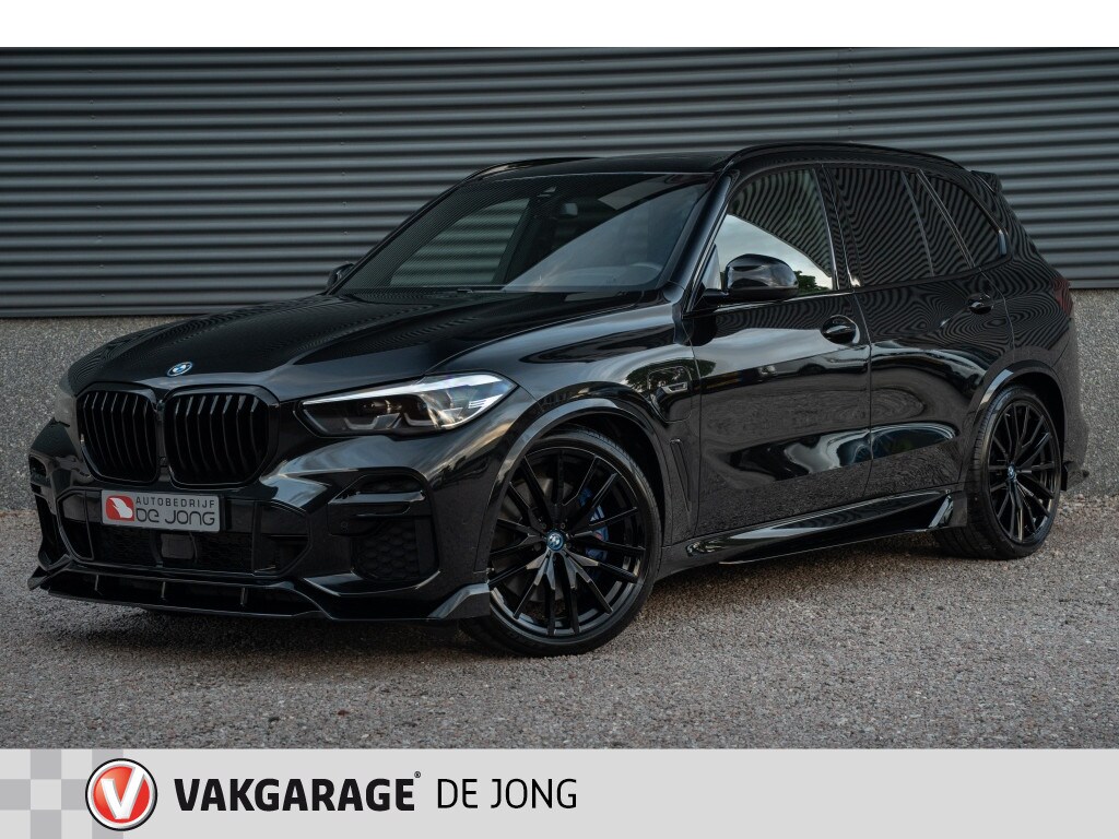 BMW X5 xDrive45e 394PK M-Sport | Pano | Trekhaak | 22" | Aero Pakket |