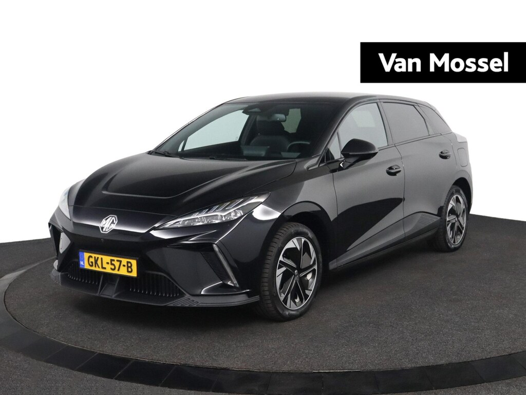 MG MG4 Long Range Luxury 64 kWh | Carplay | Navi | Led Koplampen | Camera | MG i-Smart | Adaptive Cruise Control |