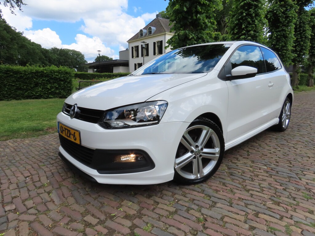 Volkswagen Polo 1.2 TSI Highline Automaat R-Line Mindervalide Aanpassing 1e Eigenaar Ecc Cruisecontrol Lm Velgen