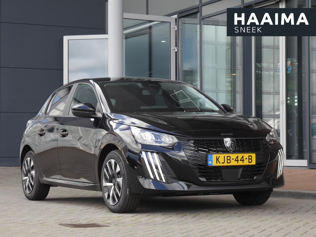 Peugeot 208 1.2 Turbo 100 Business | Nieuwe auto | Achteruitrijcamera | Airco | Navigatiesysteem | Parkeersensoren achter | Cruise control